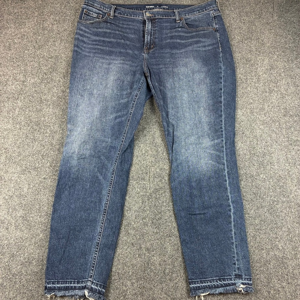 Old Navy Mid-Rise Boyfriend Jeans Womens‎ 16 Tall Medium Wash Raw Hem Denim